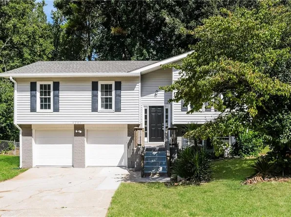 4201 Northstrand Dr, Decatur, GA 30035