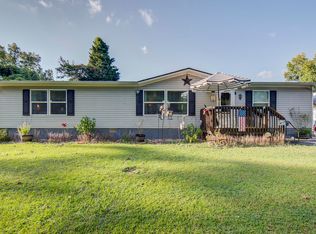 9885 Lovell Rd, Soddy Daisy, TN 37379