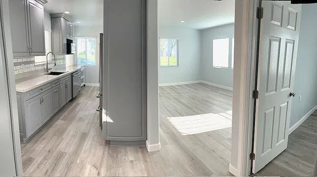 1535 Marine Ave — Photo 16