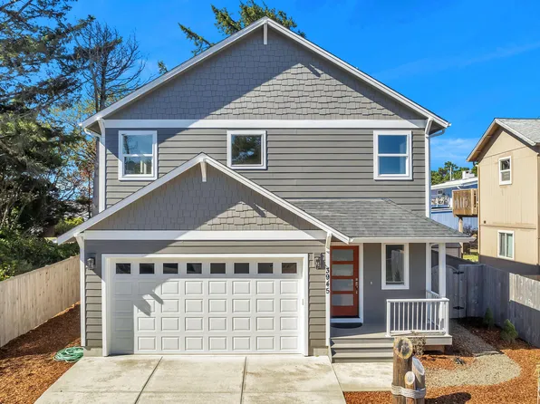 3945 Evergreen Ave, Depoe Bay, OR 97341