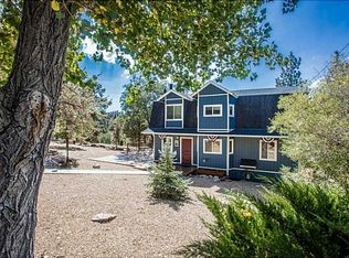 340 Dixie Lee Ln, Sugarloaf, CA 92386