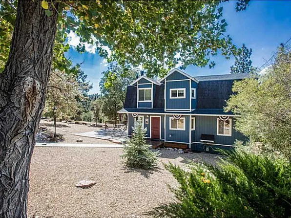 340 Dixie Lee Ln, Sugarloaf, CA 92386