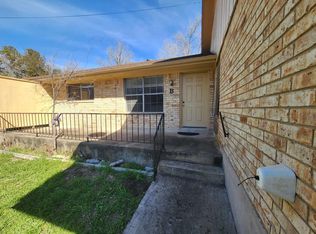 306 Whispering Oaks Ln UNIT B, Ingram, TX 78025