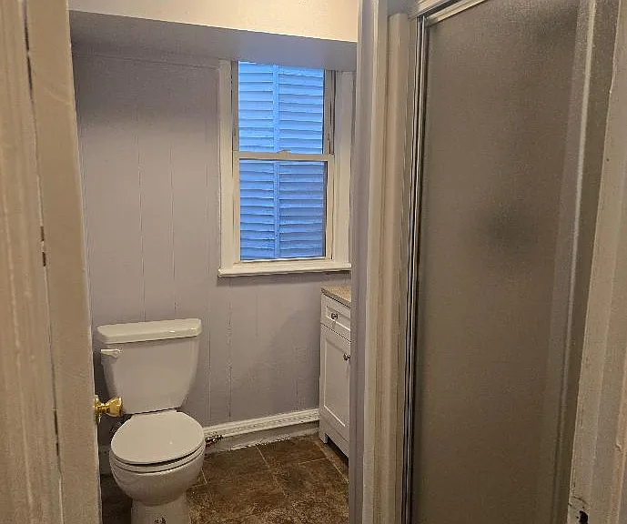 1015 Clay Ave #1 — Photo 4