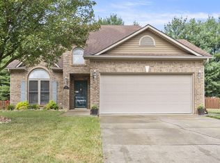 123 Saint Augustines Ct, Georgetown, KY 40324