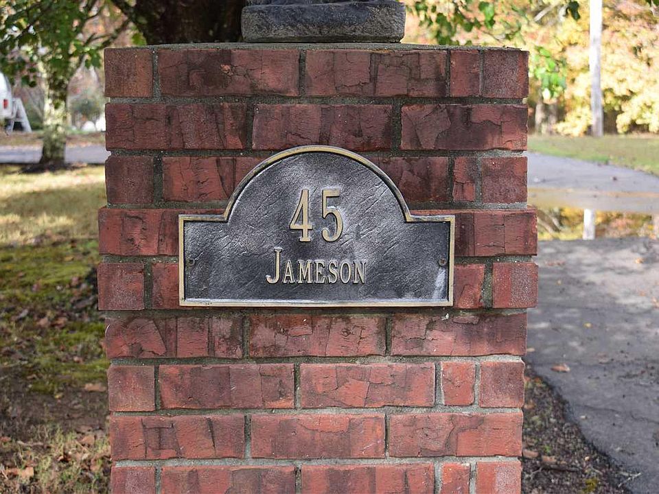 1st image of 45 Jameson Dr