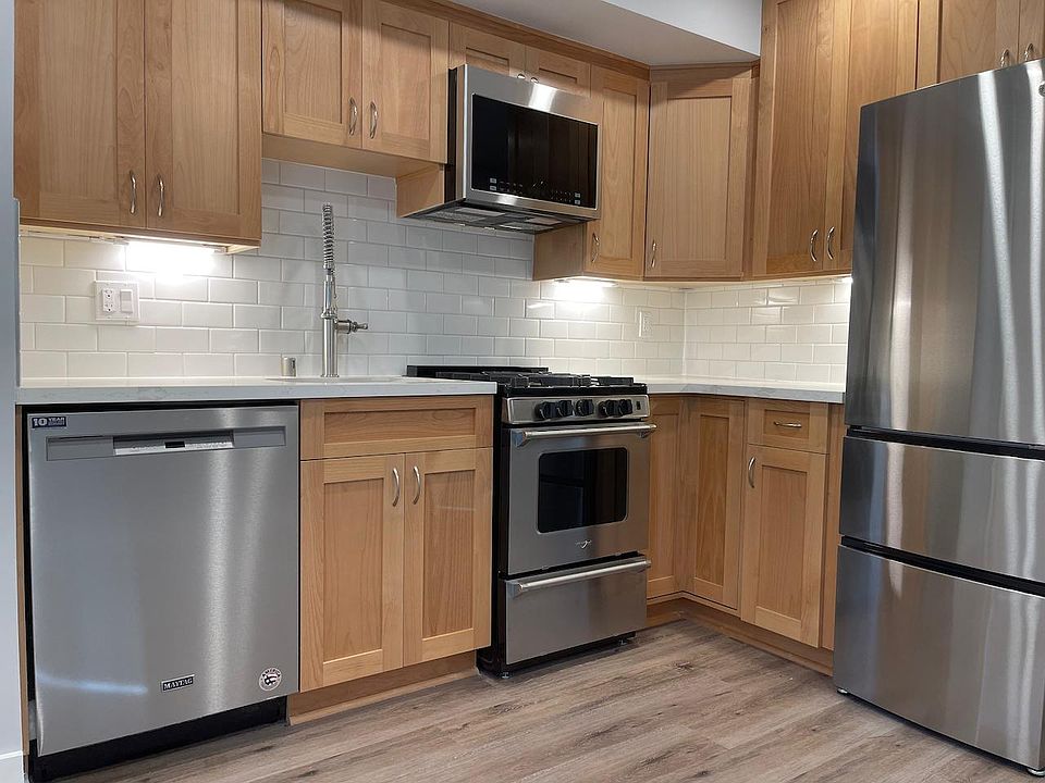 1st image of 4050 Bemis St