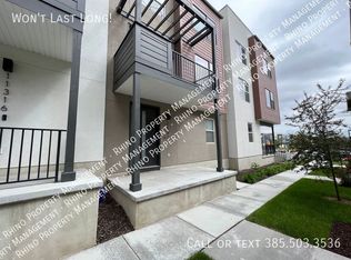 11314 S Willow Walk Dr, South Jordan, UT 84009