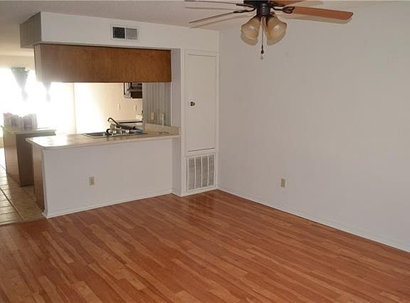 4th image of 4041 Idaho Ave APT B