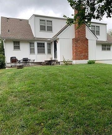3rd image of 11923 Charlotte St