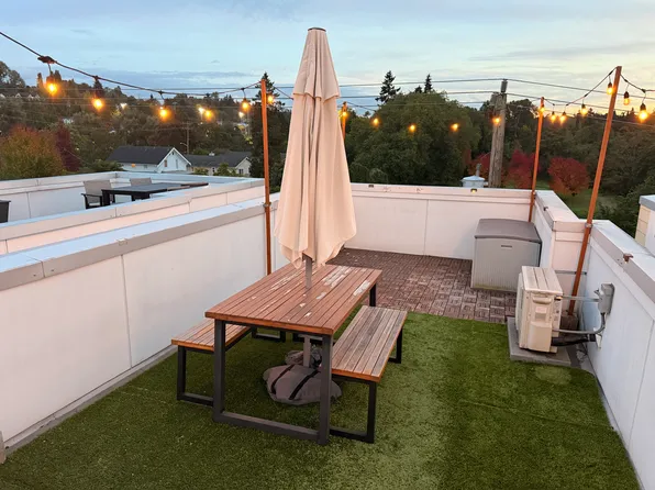 2624B SW Genesee St, Seattle, WA 98126