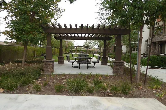 17052 Liberty Way — Photo 39