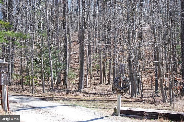 1st image of Patriot Ln