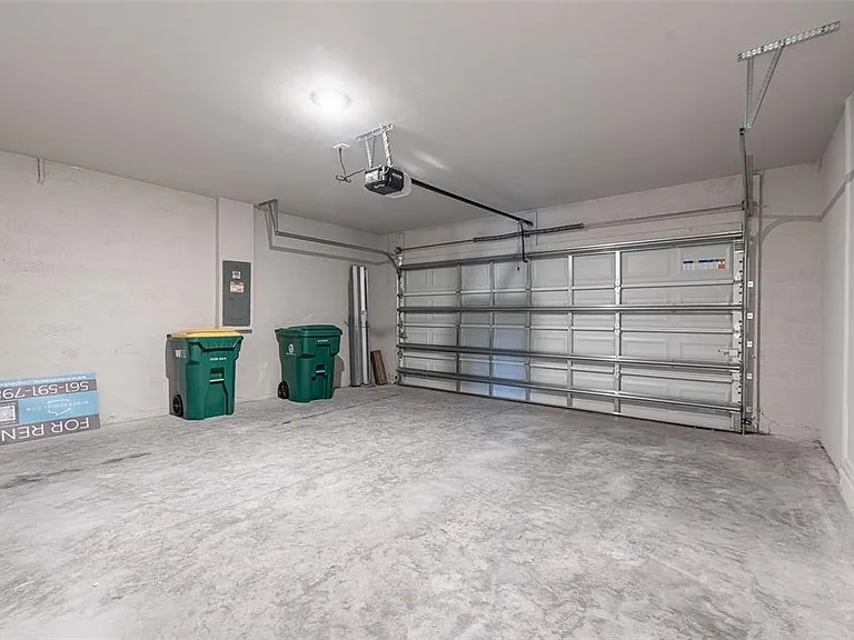 25222 Cadiz Dr — Photo 28