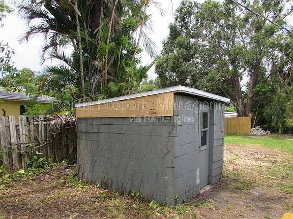 2nd image of 23025 Gulfcoast Ave