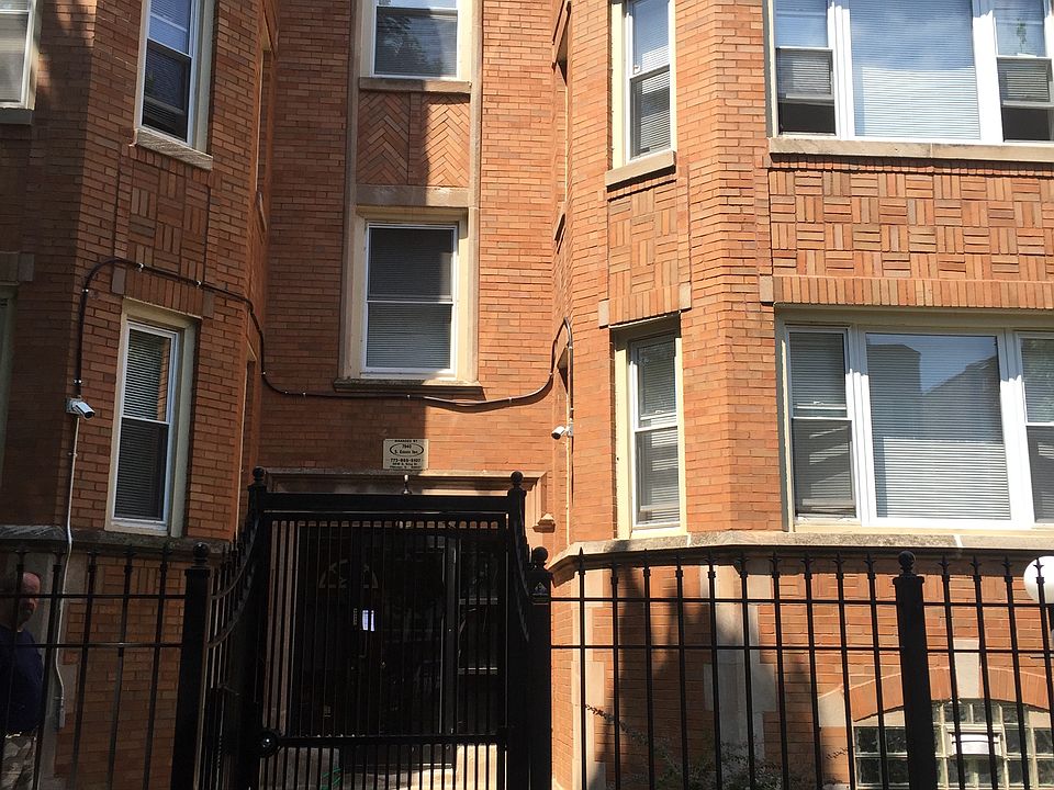 1st image of 7942 S Essex Ave APT 1