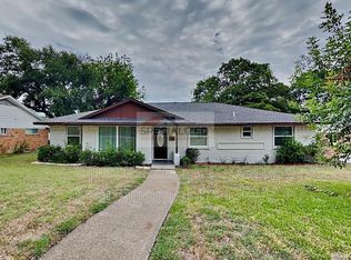 971 Wolf Creek Trl, Dallas, TX 75232