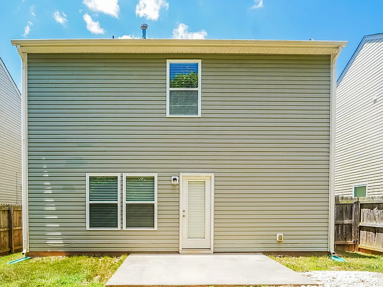 1040 Joselynn Dr — Photo 17