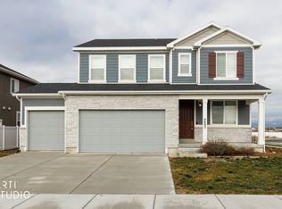 4662 W 1100 S, West Point, UT 84015