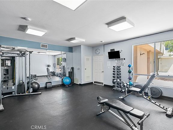 3rd image of 19350 Sherman Way Unit 328