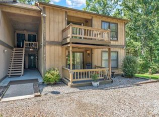 655 Overlook Dr, Spruce Pine, NC 28777