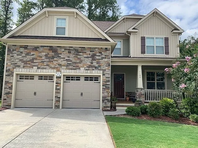 1100 Broadcreek Dr