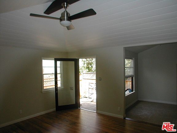 2nd image of 1444 Yale St #B