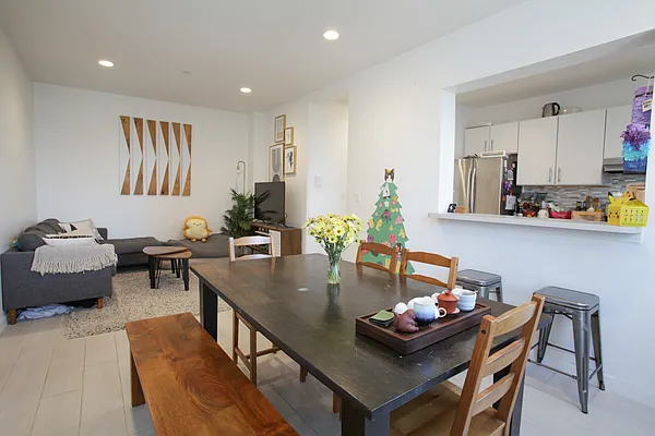 Rented by Corcoran | media 17