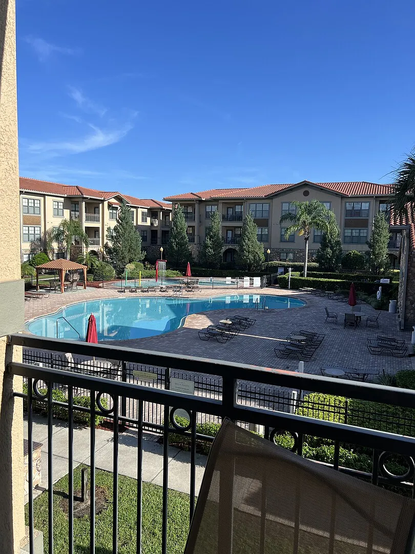 Luxury Condo close to Orlando and Golf Courses — Photo 3