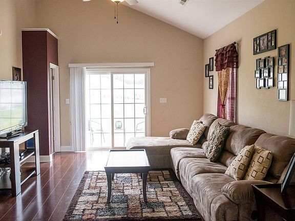 3rd image of 68 Sprouse Ln