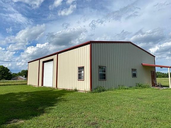 3rd image of 2035 County Road 1520