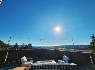 1300 W Boston St APT 42, Seattle, WA 98119