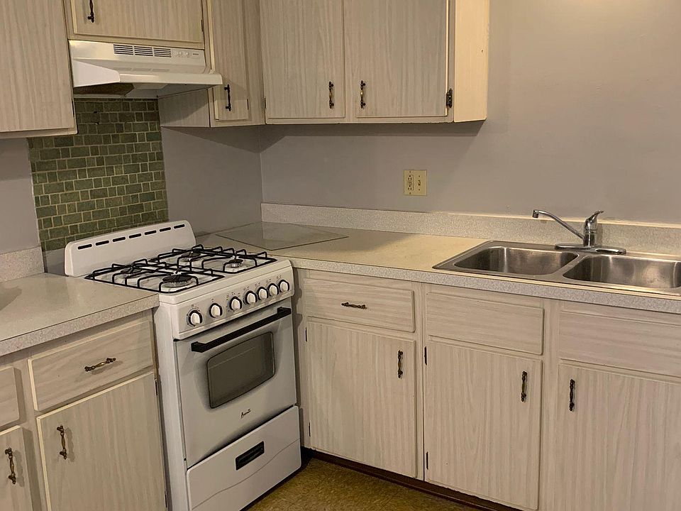 1st image of 1212 N 33rd Ave APT 6C