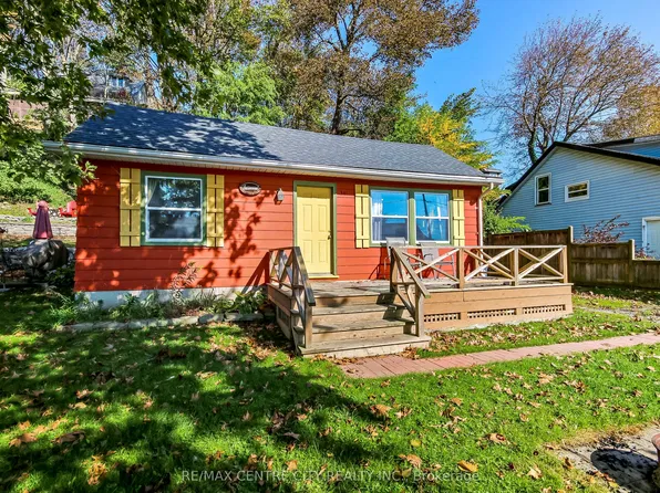 341 1st St, Central Elgin, ON N5L 1E3