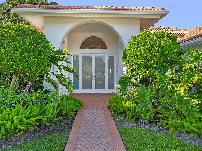 15611 Milan Ct — Photo 3