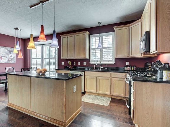 5th image of Carnoustie Cir