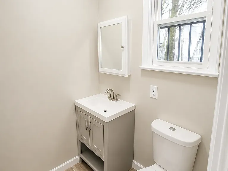 26 Finlay Pl #5D — Photo 7