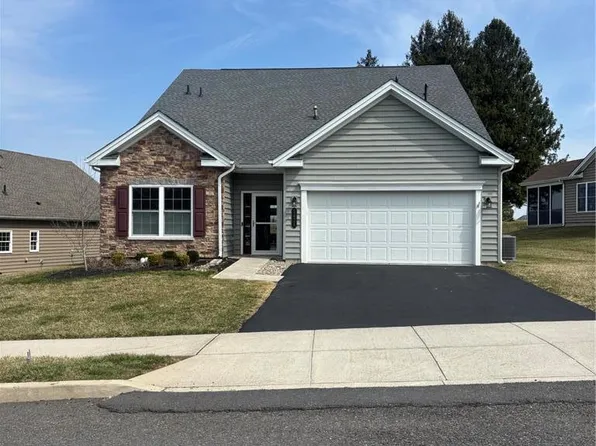 5424 Traditions Dr, Coopersburg, PA 18036