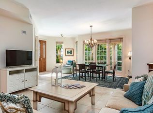157 Colonade Cir, Naples, FL 34103