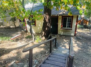 23904 Bowl Rd, Crestline, CA 92325