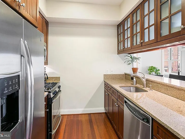 1464 Harvard St NW #6 — Photo 21