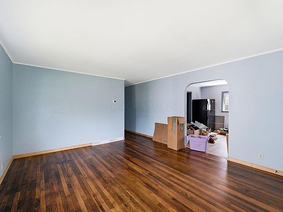 5th image of 623 Cooper St