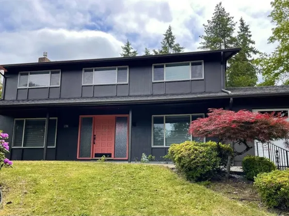 1520 W 28th Pl, Eugene, OR 97405