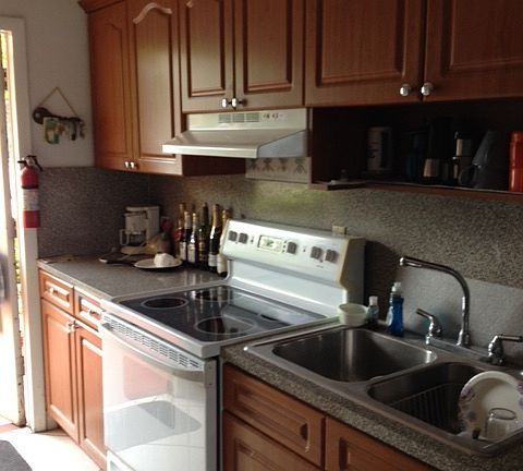 5th image of 303 NE 187th St APT 704