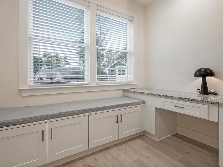 1577 Metropolitan Blvd #4 — Photo 7