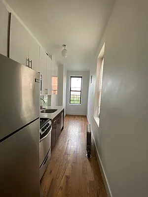 Rented by Compass | media 19