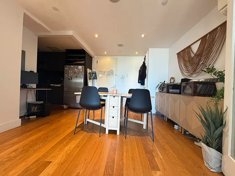 1040 Dean St #507 — Photo 8