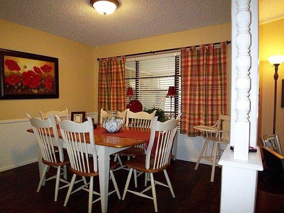 4th image of 2031 Longhorn Dr