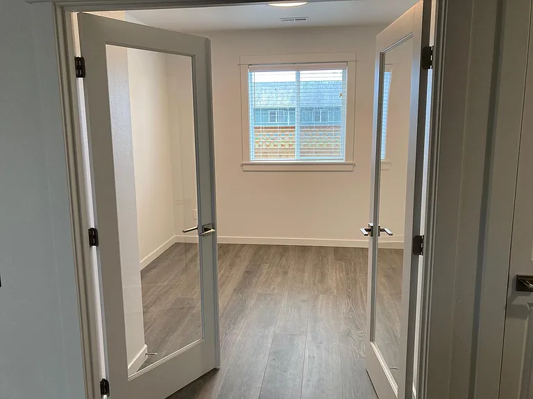 3rd bedroom would make a nice home office