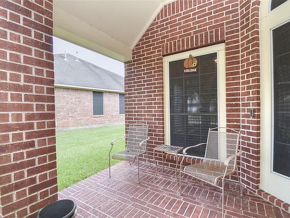 2nd image of 4419 Canonsburg Ln